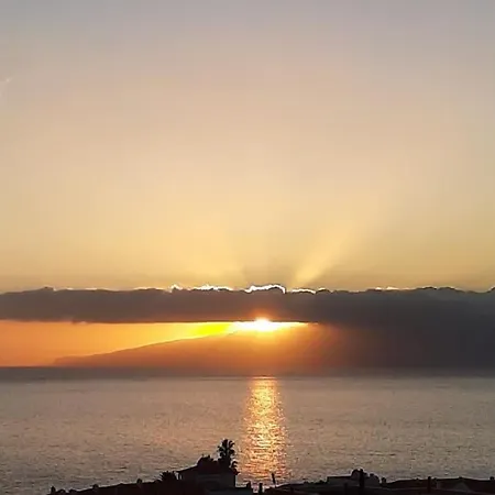 201 - Studio With Nice Views To La Gomera * Santa Cruz de Tenerife